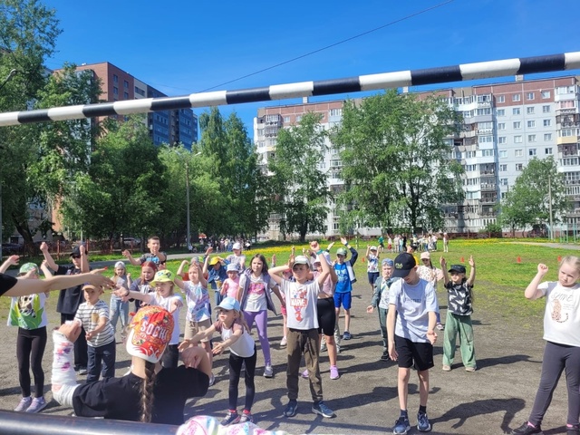 14 июня в лагере с дневным пребыванием "Чайка" в МБОУ СШ №45 было здОрово и здорОво.